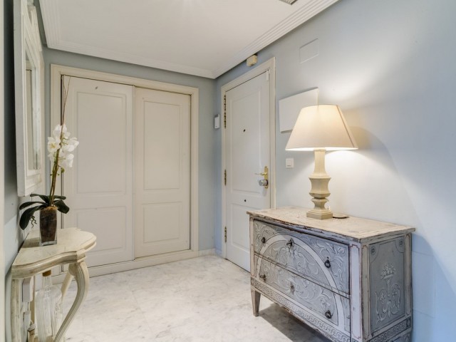 2 Schlafzimmer Apartment in Bahía de Marbella