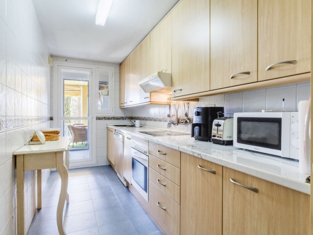 2 Sovrums Lägenhet i Bahía de Marbella