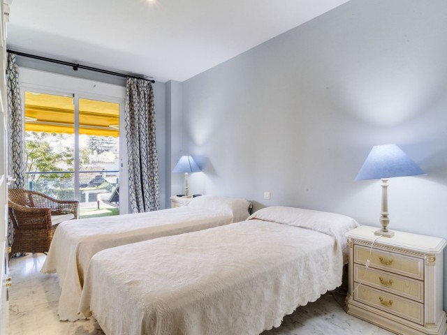 2 Sovrums Lägenhet i Bahía de Marbella