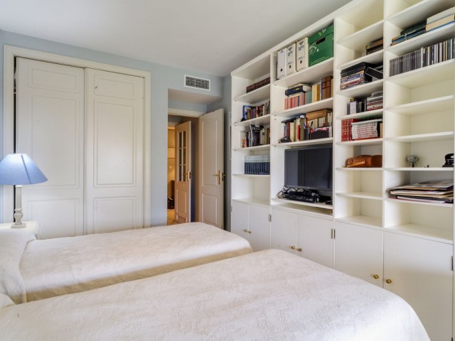 2 Sovrums Lägenhet i Bahía de Marbella