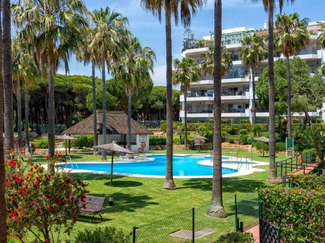 2 Makuuhuoneen Huoneisto Calahonda