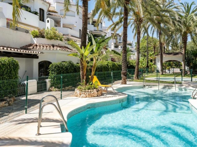 3 Bedrooms Apartment in Marbella