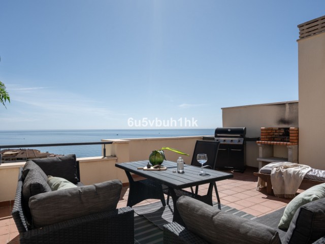 5 Makuuhuoneen Rivitalo Fuengirola