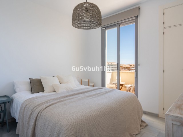 5 Makuuhuoneen Rivitalo Fuengirola