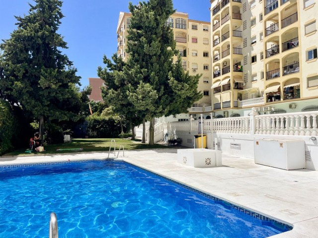 Apartamento con 3 Dormitorios  en Fuengirola