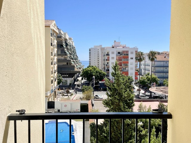 Apartamento con 3 Dormitorios  en Fuengirola