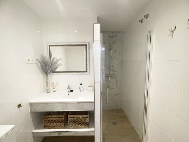 Apartamento con 3 Dormitorios  en Fuengirola