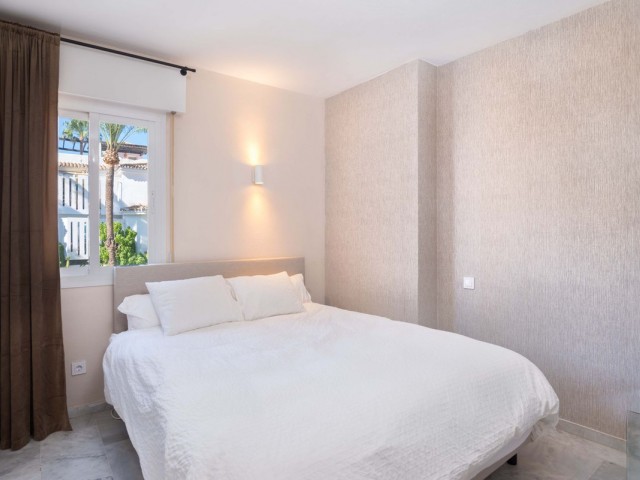 3 Bedrooms Apartment in Puerto Banús