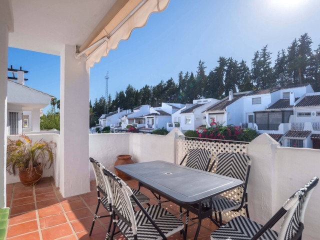 3 Bedrooms Apartment in Puerto Banús