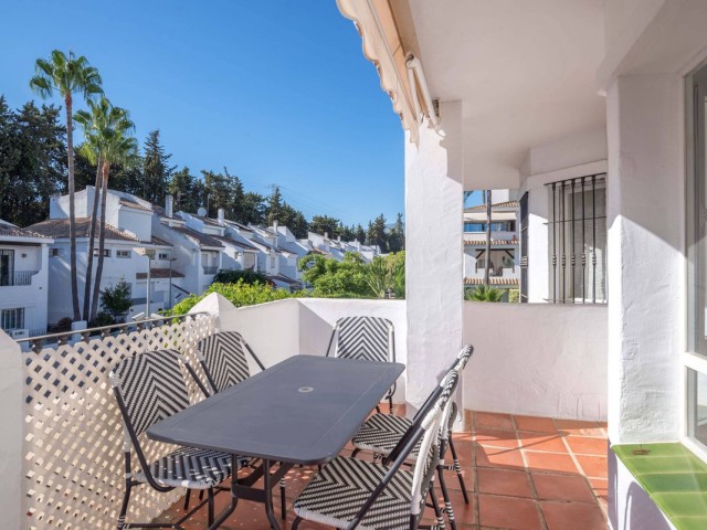 3 Bedrooms Apartment in Puerto Banús
