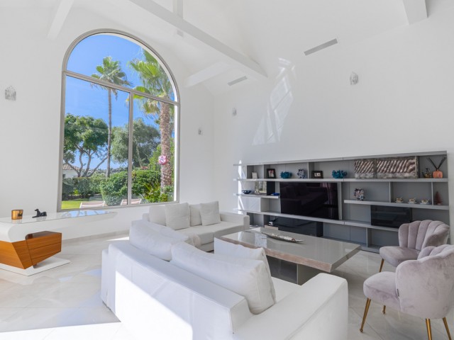 5 Slaapkamer Villa in San Roque Club