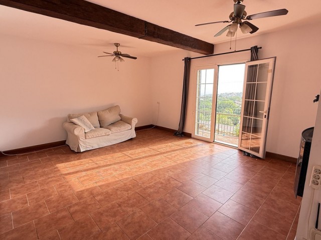 Villa con 5 Dormitorios  en Alhaurín de la Torre