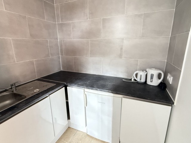 Villa con 5 Dormitorios  en Alhaurín de la Torre
