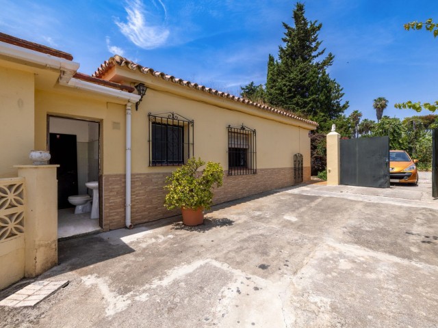 3 Sovrums Villa i Estepona