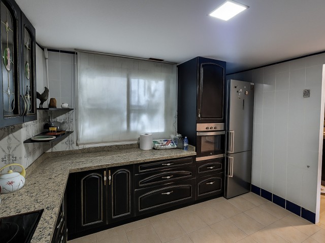 Apartamento con 3 Dormitorios  en Guadalmina Alta