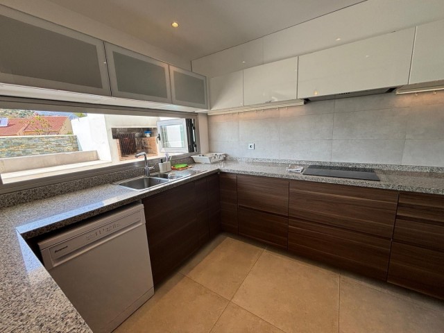 4 Bedrooms Villa in Fuengirola