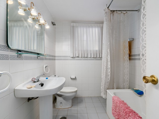 Appartement avec 4 Chambres  à Marbella