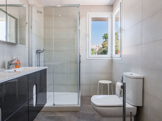 4 Soveroms Villa i Marbella