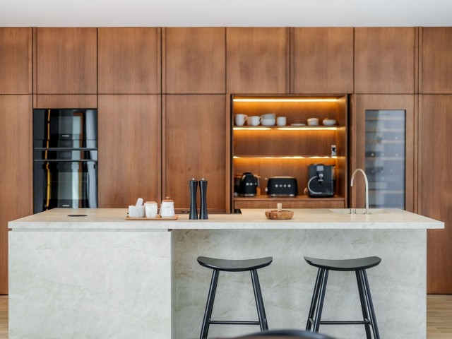 4 Slaapkamer Appartement in Nueva Andalucía