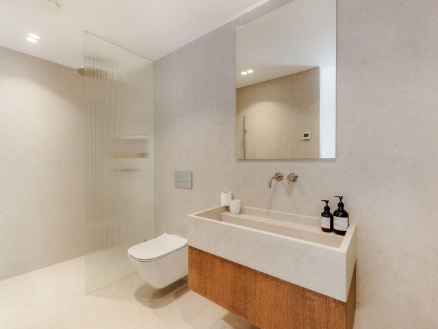 4 Slaapkamer Appartement in Nueva Andalucía