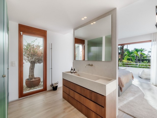 4 Slaapkamer Appartement in Nueva Andalucía