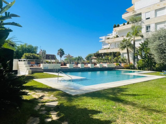 Appartement avec 3 Chambres  à Marbella
