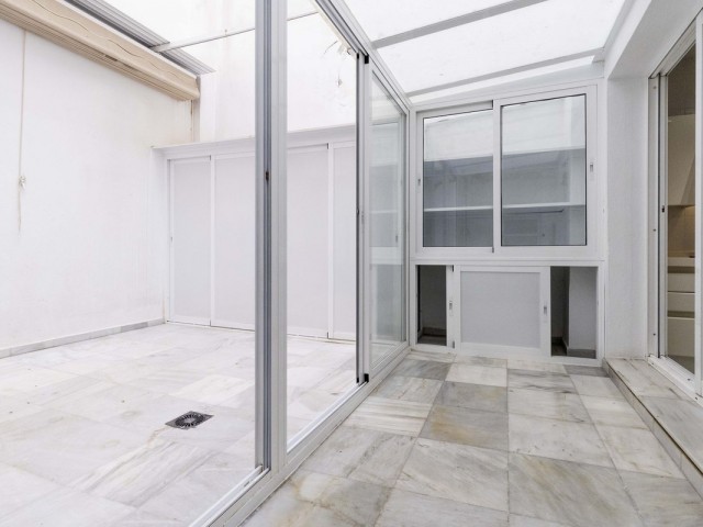 Appartement avec 3 Chambres  à Marbella