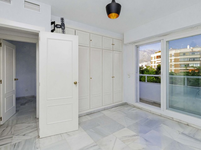 Appartement avec 3 Chambres  à Marbella