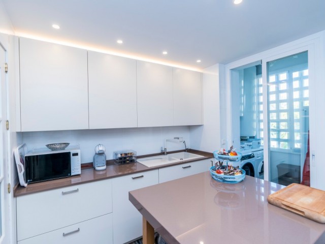 3 Soveroms Leilighet i Elviria
