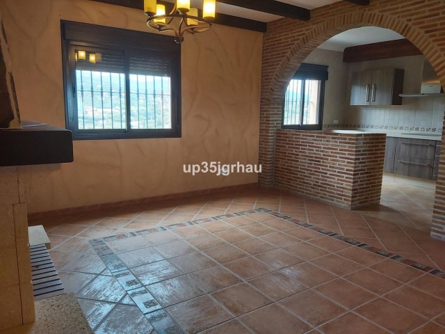 5 Sovrums Villa i Estepona
