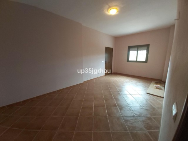 5 Sovrums Villa i Estepona