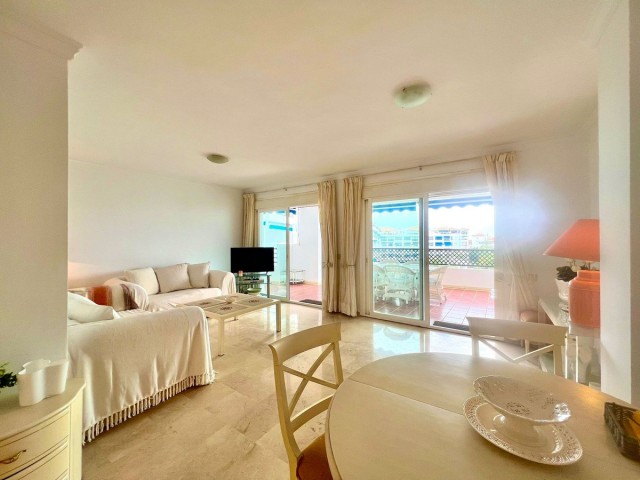 3 Bedrooms Apartment in Puerto Banús
