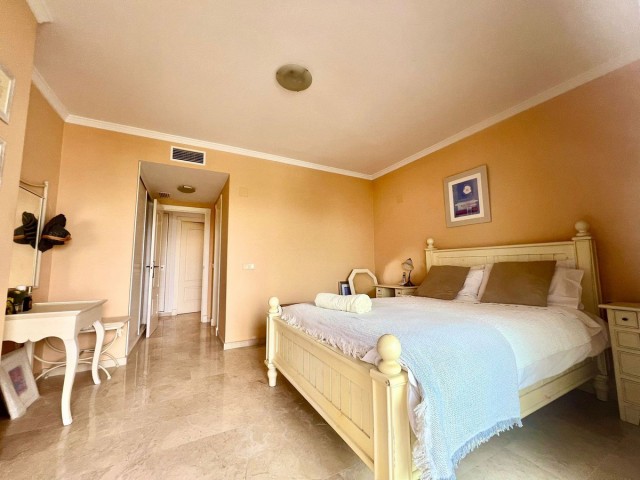 3 Bedrooms Apartment in Puerto Banús