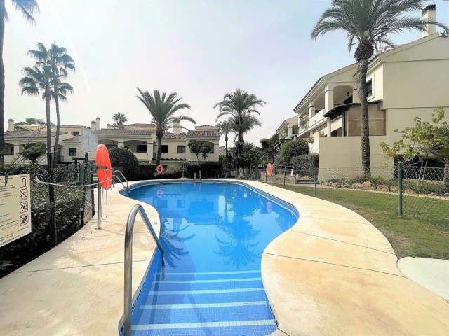 4 Soveroms Rekkehus i Atalaya