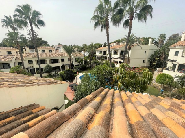 4 Soveroms Rekkehus i Atalaya