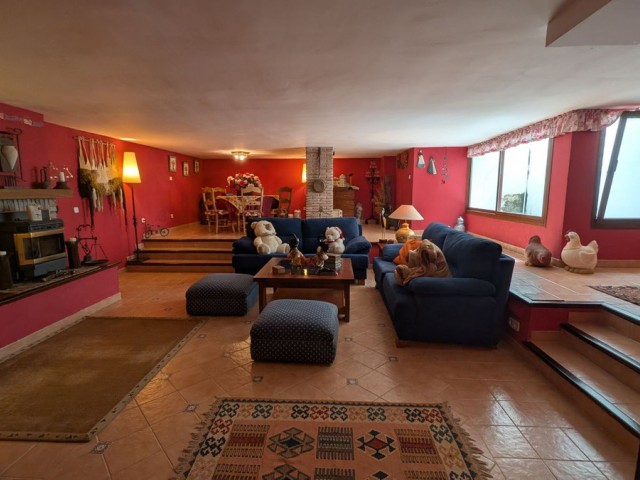 4 Bedrooms Villa in San Pedro de Alcántara