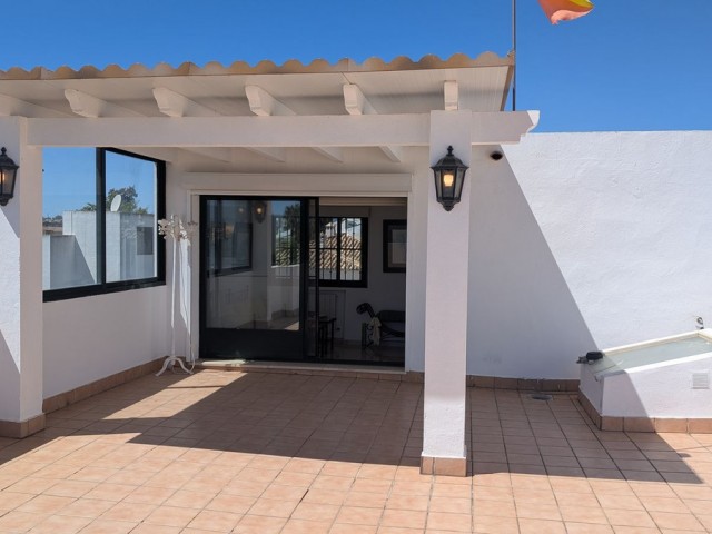 4 Bedrooms Villa in San Pedro de Alcántara