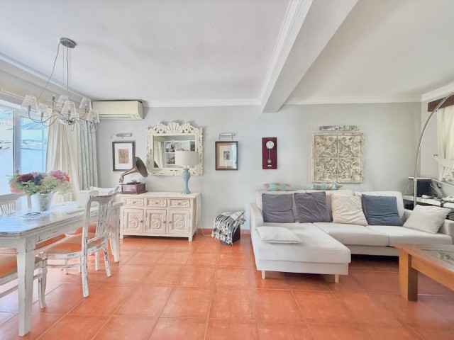 2 Makuuhuoneen Rivitalo Fuengirola