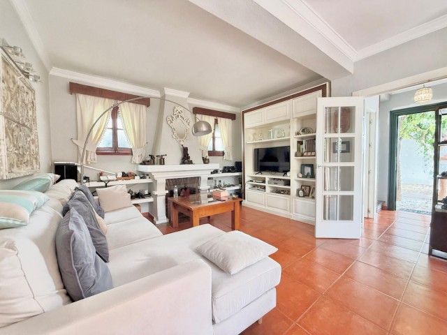 2 Makuuhuoneen Rivitalo Fuengirola