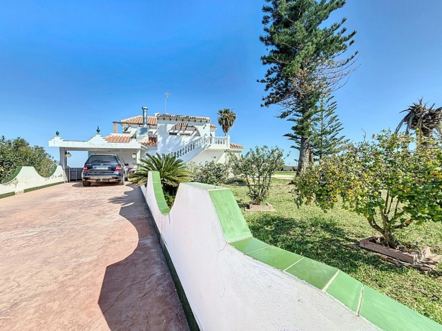 5 Schlafzimmer Villa in Almayate
