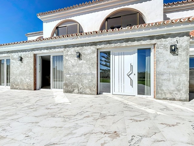 5 Schlafzimmer Villa in Almayate