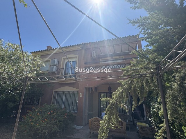 Villa con 3 Dormitorios  en Bel Air
