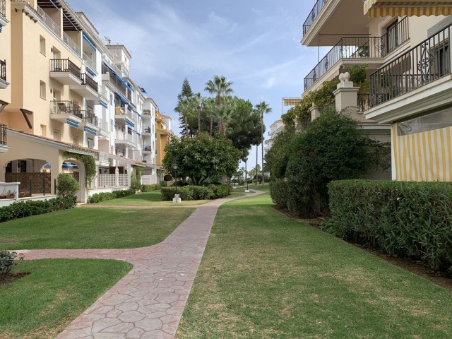 2 Bedrooms Apartment in Puerto Banús