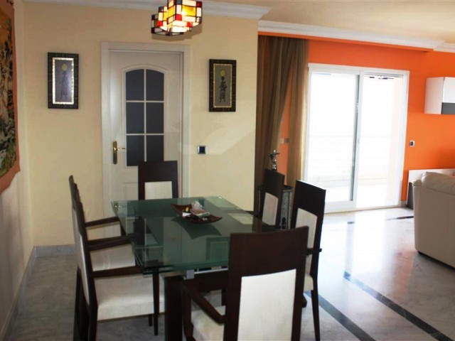 3 Soveroms Leilighet i Puerto Banús