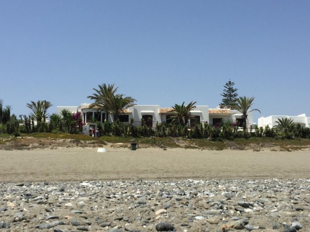 5 Sovrums Villa i Estepona