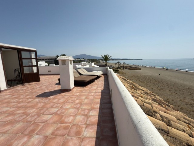 5 Sovrums Villa i Estepona