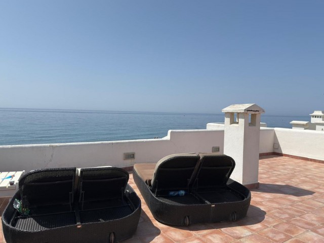 5 Sovrums Villa i Estepona