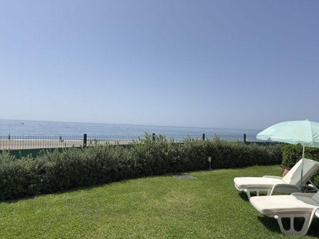 5 Sovrums Villa i Estepona