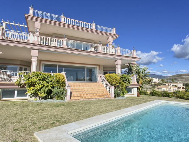 8 Soveroms Villa i Los Flamingos