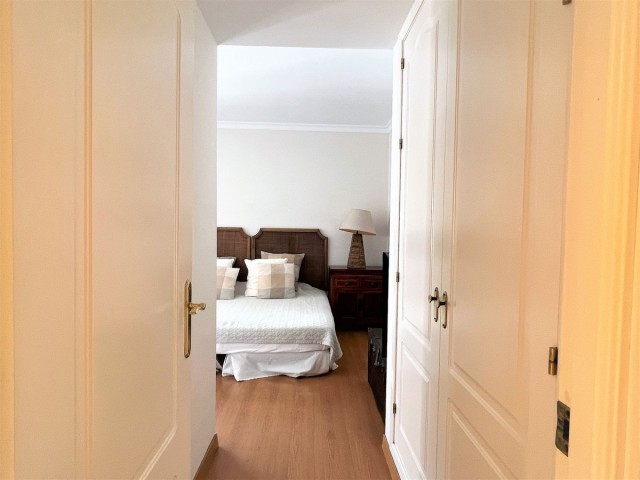 3 Bedrooms Apartment in Guadalmina Baja